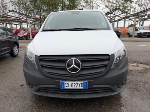 E-Vito 112 (100% elettrico) autonomia 300 km