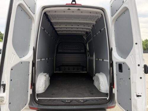 E-Sprinter 100% elettrico autonimia 160 km