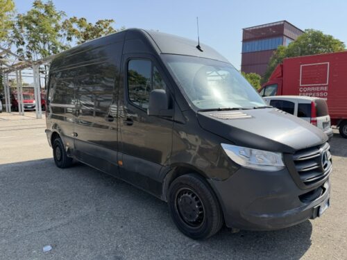 Sprinter 311 39/33 (ex UPS) Cod 232