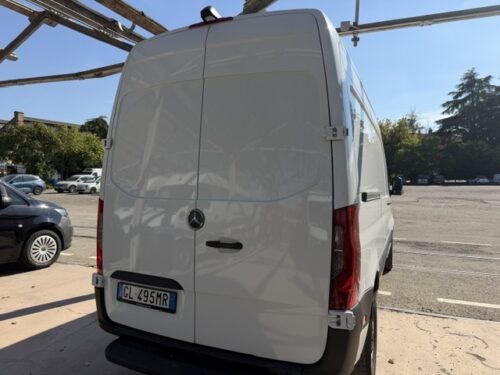 E sprinter 100% elettrico GL495MR