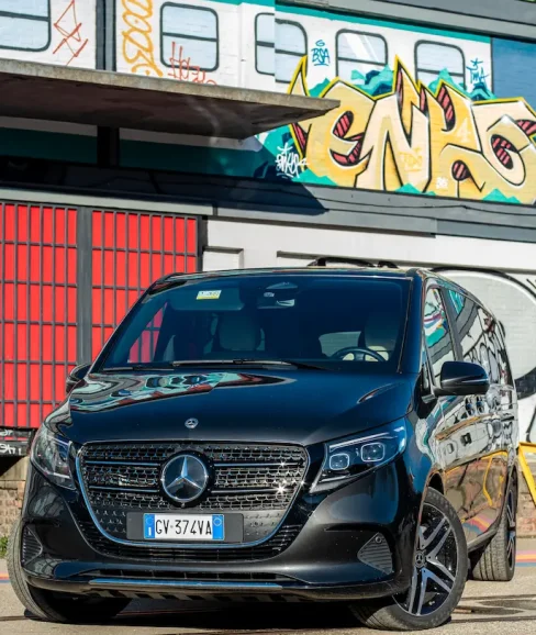 Furgone eVito mercedes nero